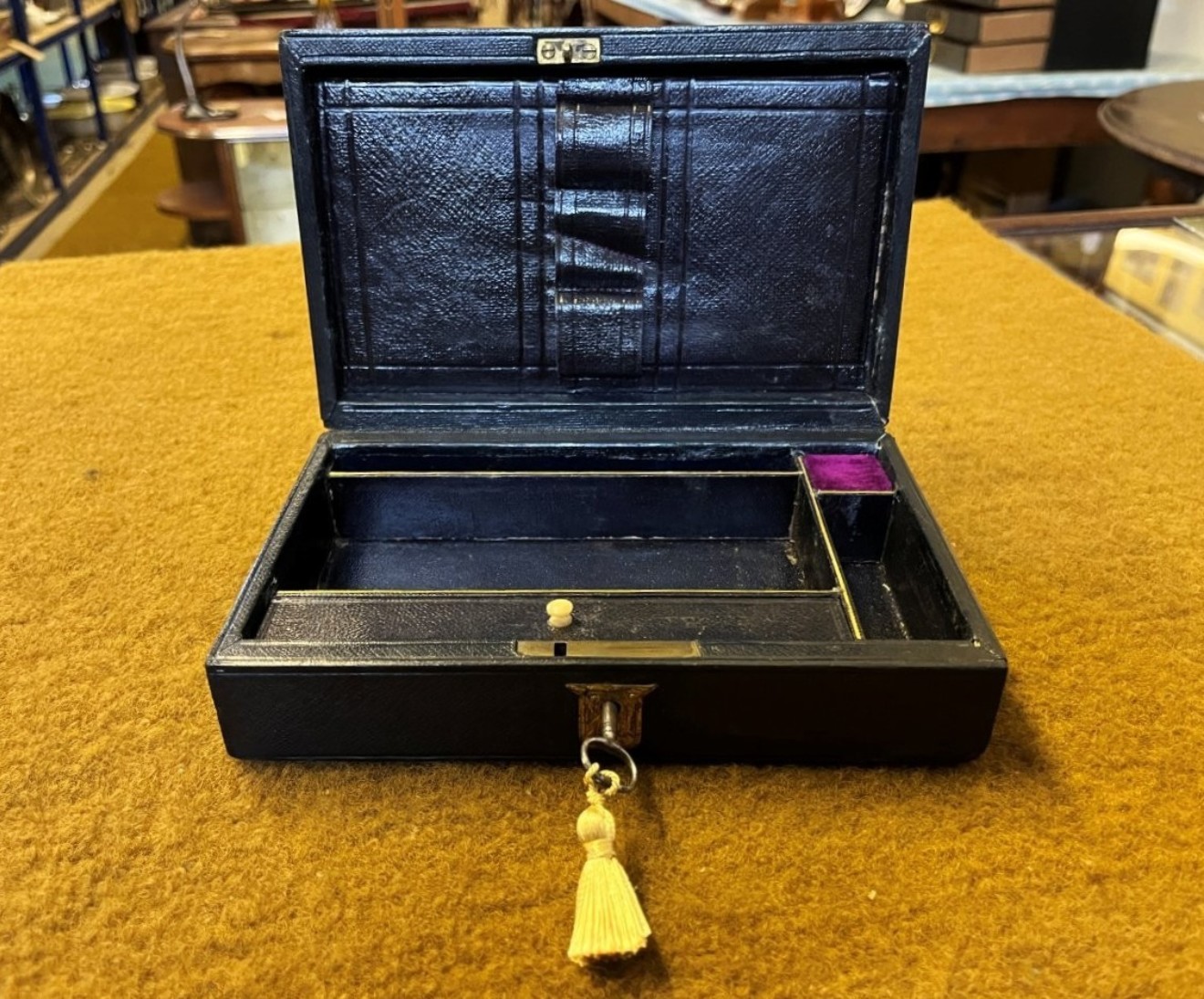 Antique Leather Bound Jewellery / Etui Box