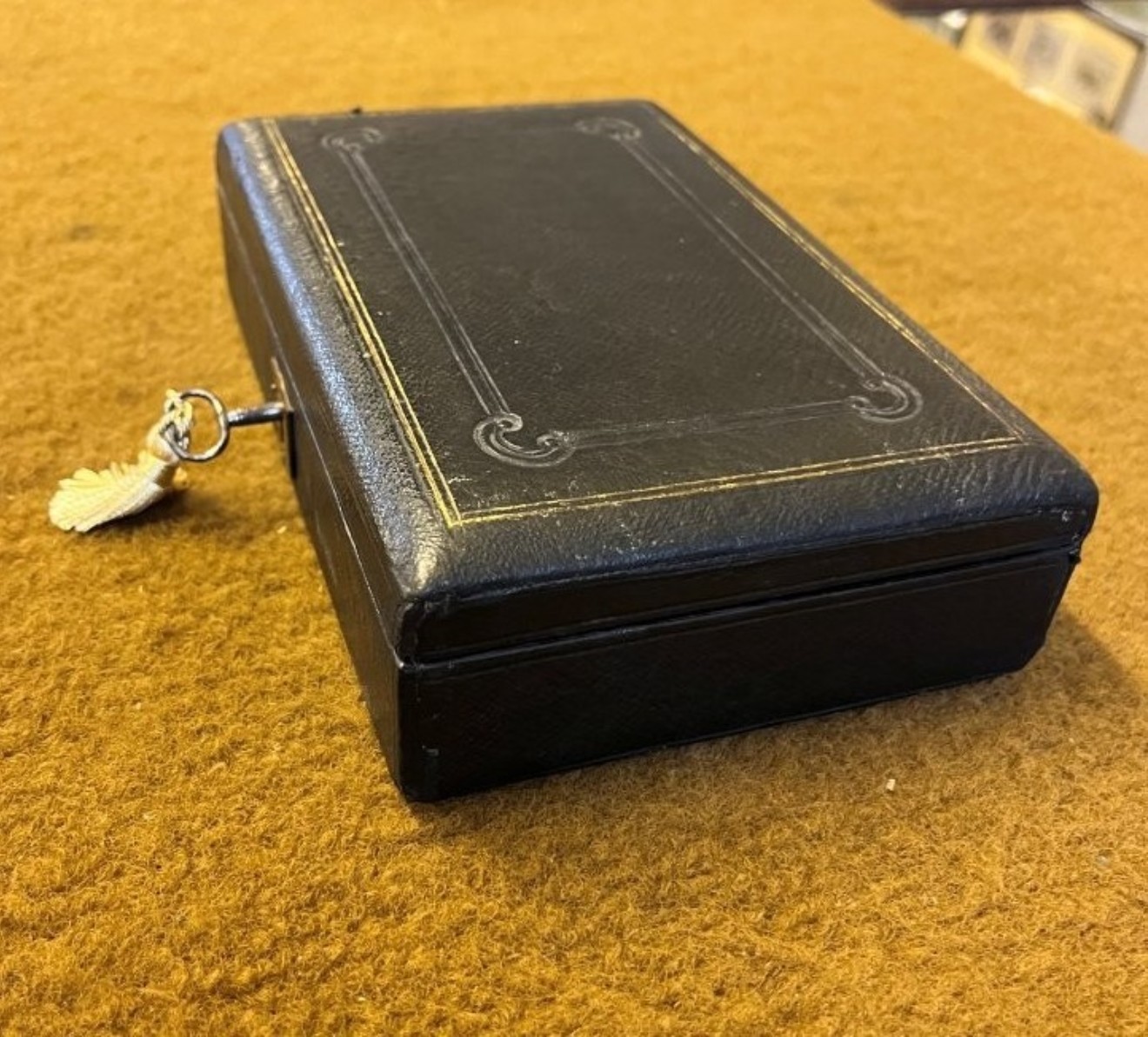 Antique Leather Bound Jewellery / Etui Box