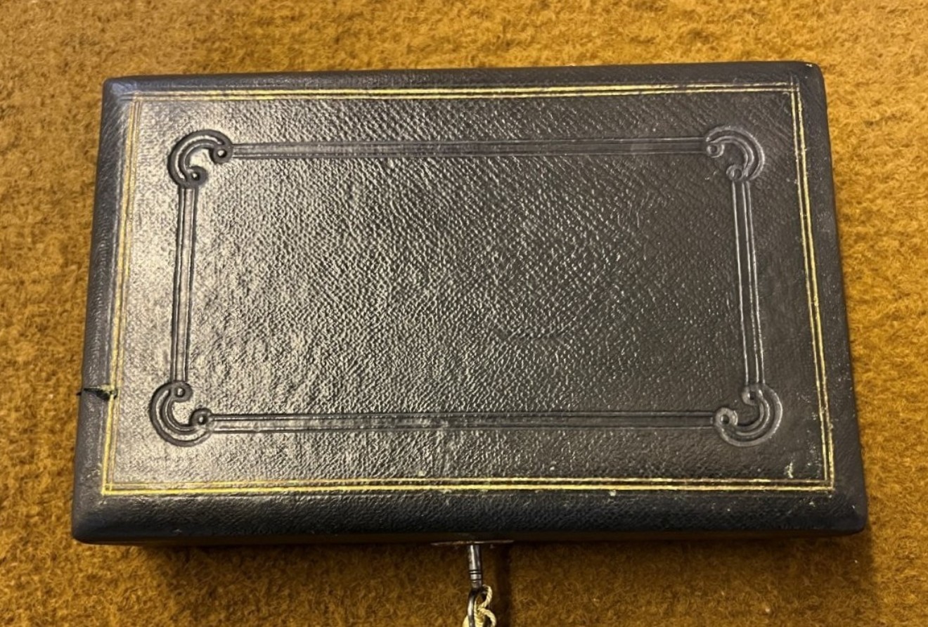 Antique Leather Bound Jewellery / Etui Box