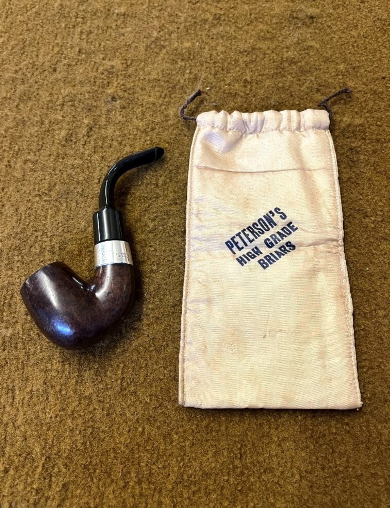 Vintage Peterson Deluxe Briar Pipe with Sterling Silver Mount