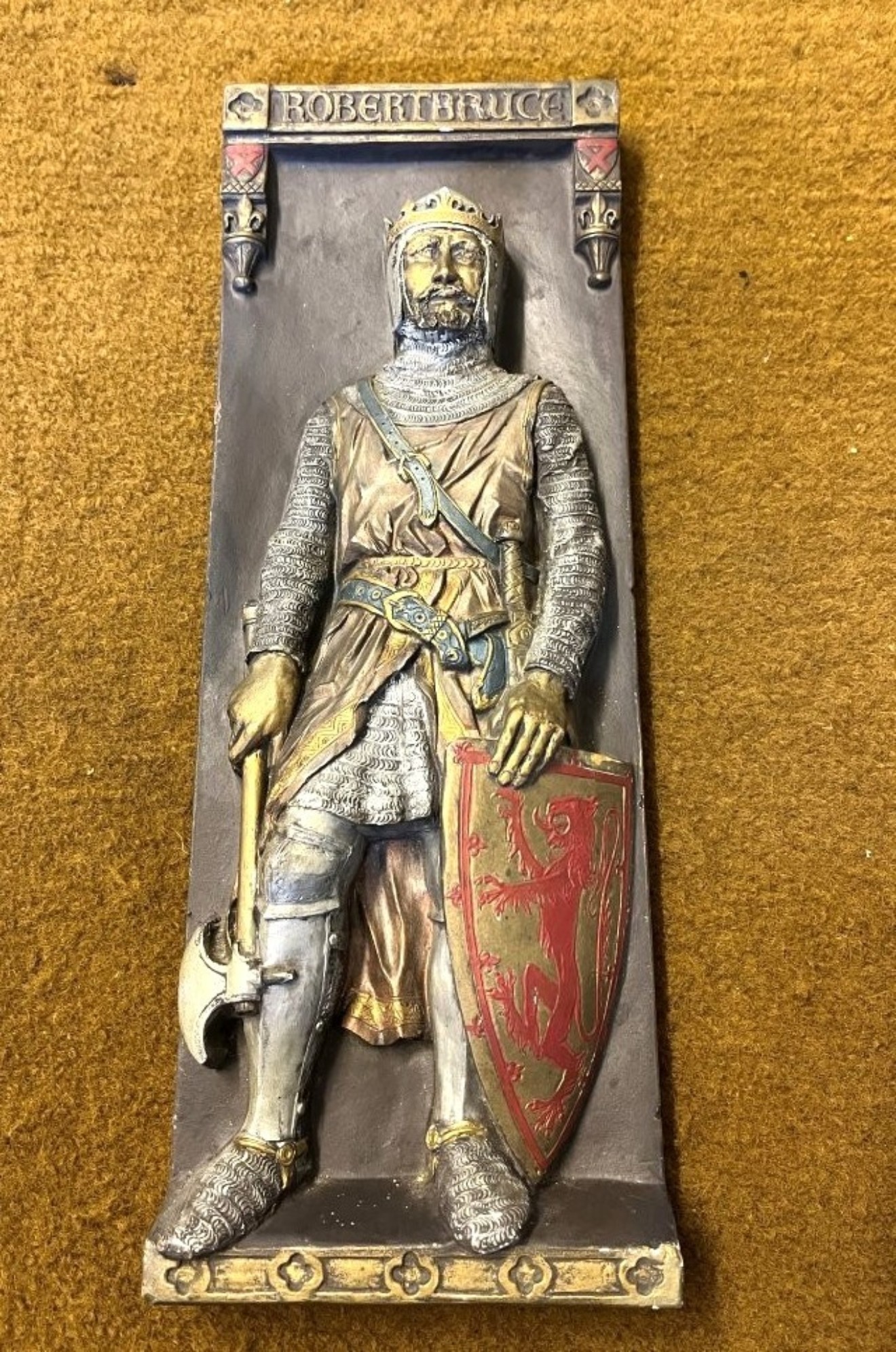 Vintage 'Robert The Bruce' Plaster Plaque