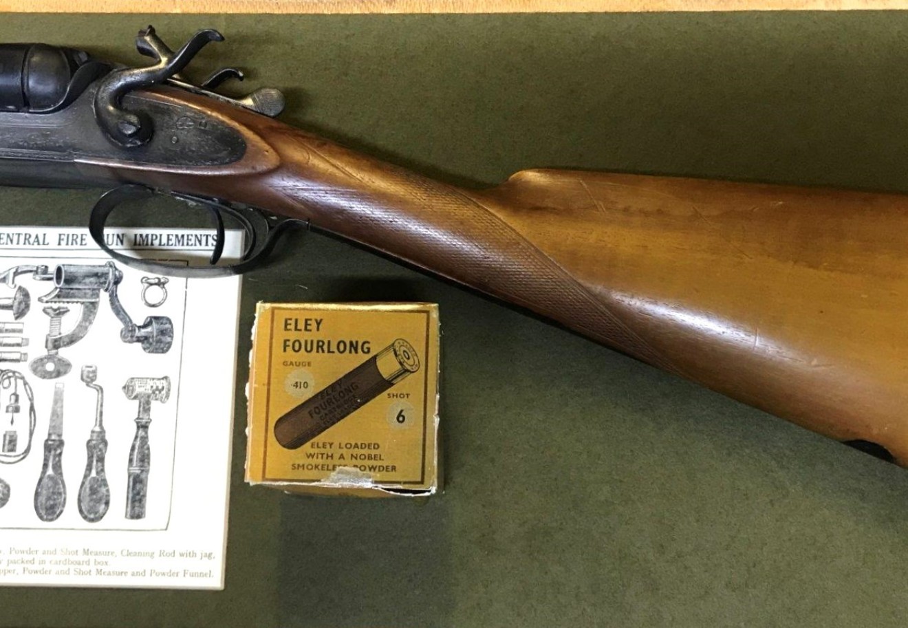 Vintage Gun Shop Shotgun and Cartridge Advertising Display Case