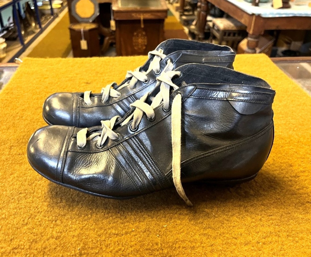 Vintage Leather Rugby Boots Size 7