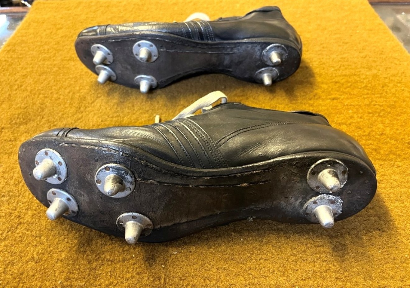 Vintage Leather Rugby Boots Size 7