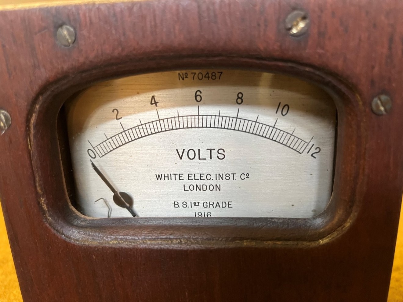 Vintage Wooden Cased Voltmeter White Elec Inst Co London