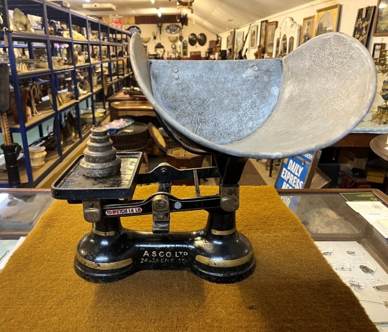 Vintage Shop Fruit / Veg Weighing Scales by Asco Ltd 24 Skene Square Aberdeen