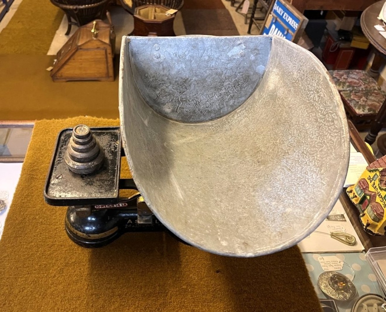 Vintage Shop Fruit / Veg Weighing Scales by Asco Ltd 24 Skene Square Aberdeen