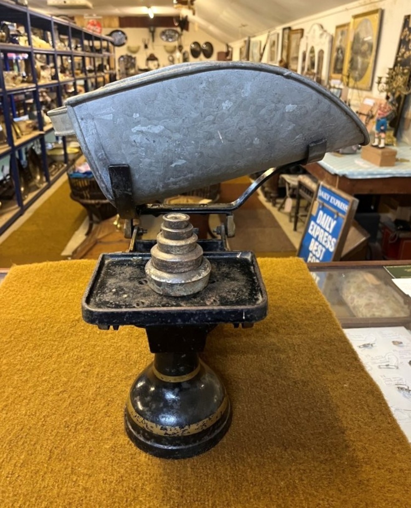 Vintage Shop Fruit / Veg Weighing Scales by Asco Ltd 24 Skene Square Aberdeen