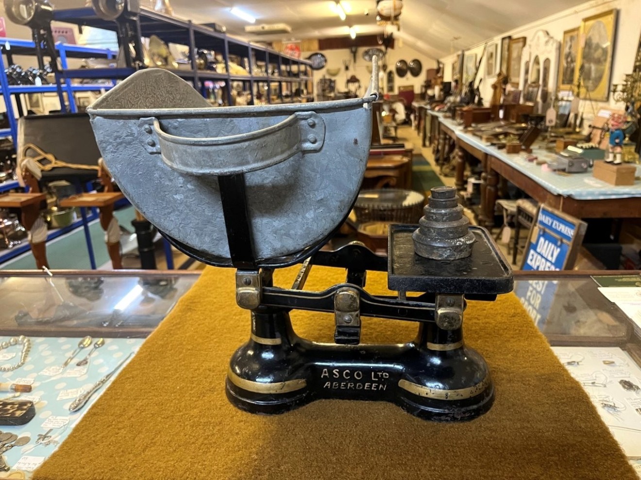 Vintage Shop Fruit / Veg Weighing Scales by Asco Ltd 24 Skene Square Aberdeen