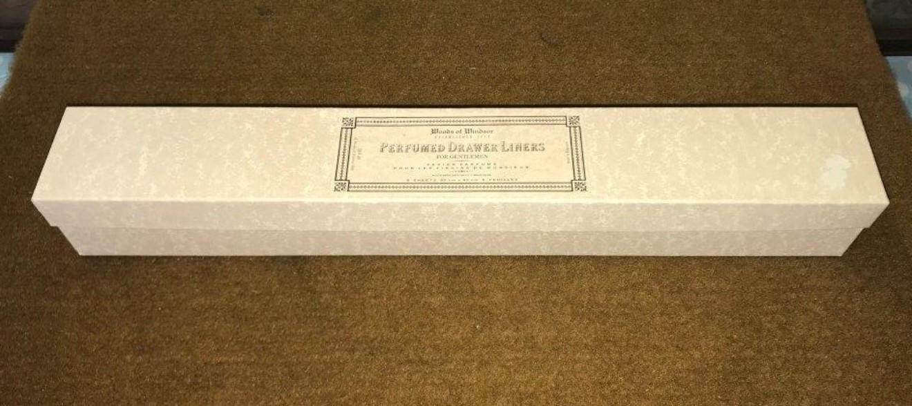 Woods of Windsor Perfumed Drawer Liners Box of 6