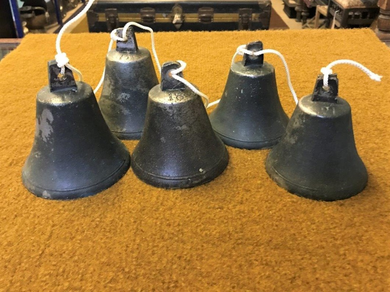 Set of 5 Graduated Country House Service Bells