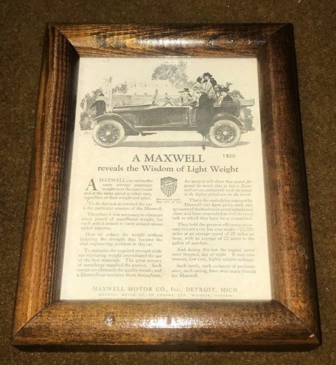 Antique Framed Maxwell Motor Car Advert ﻿'A Maxwell Reveals the Wisdom of Light Weight'