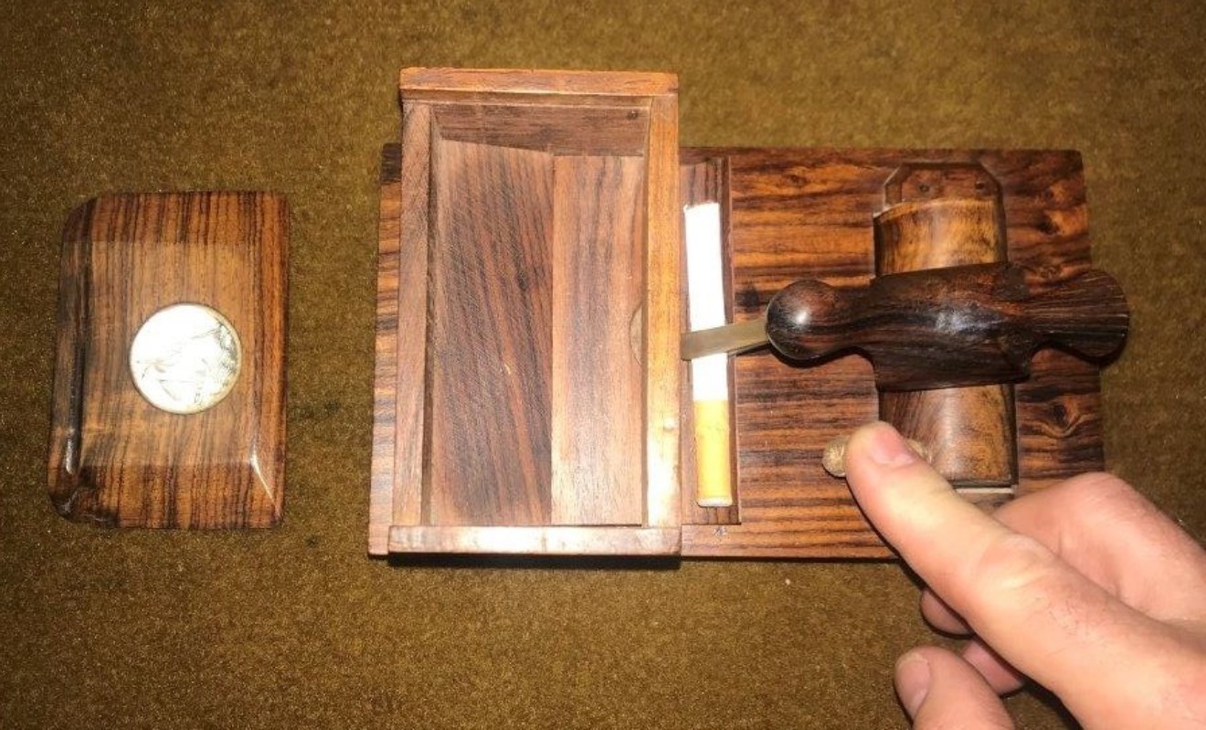Vintage Pecking Bird Cigarette Dispenser Inlaid Rosewood Box
