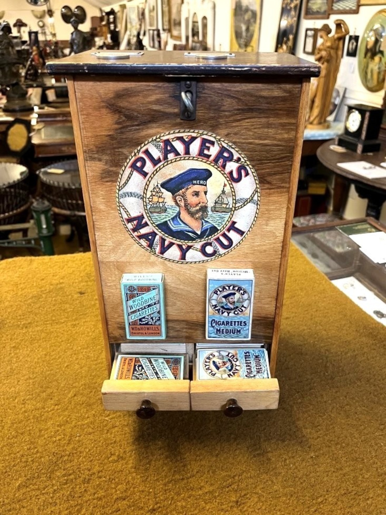 Vintage Counter / Bar Top Cigarette Vending Machine