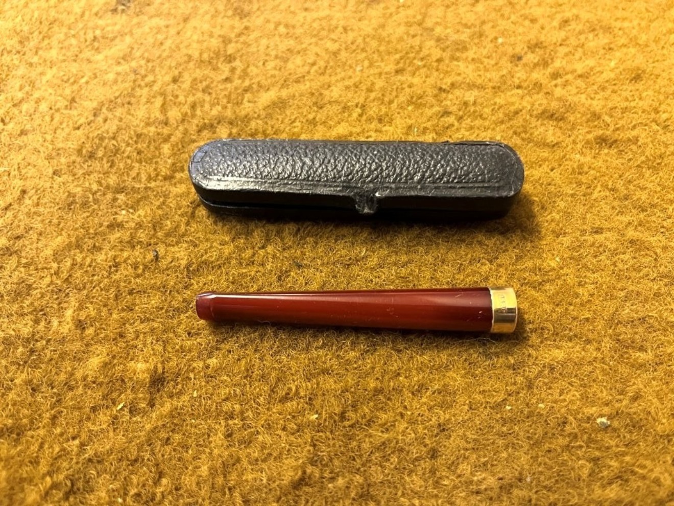 Antique Cheroot Holder with 15c Rolled Gold Collar