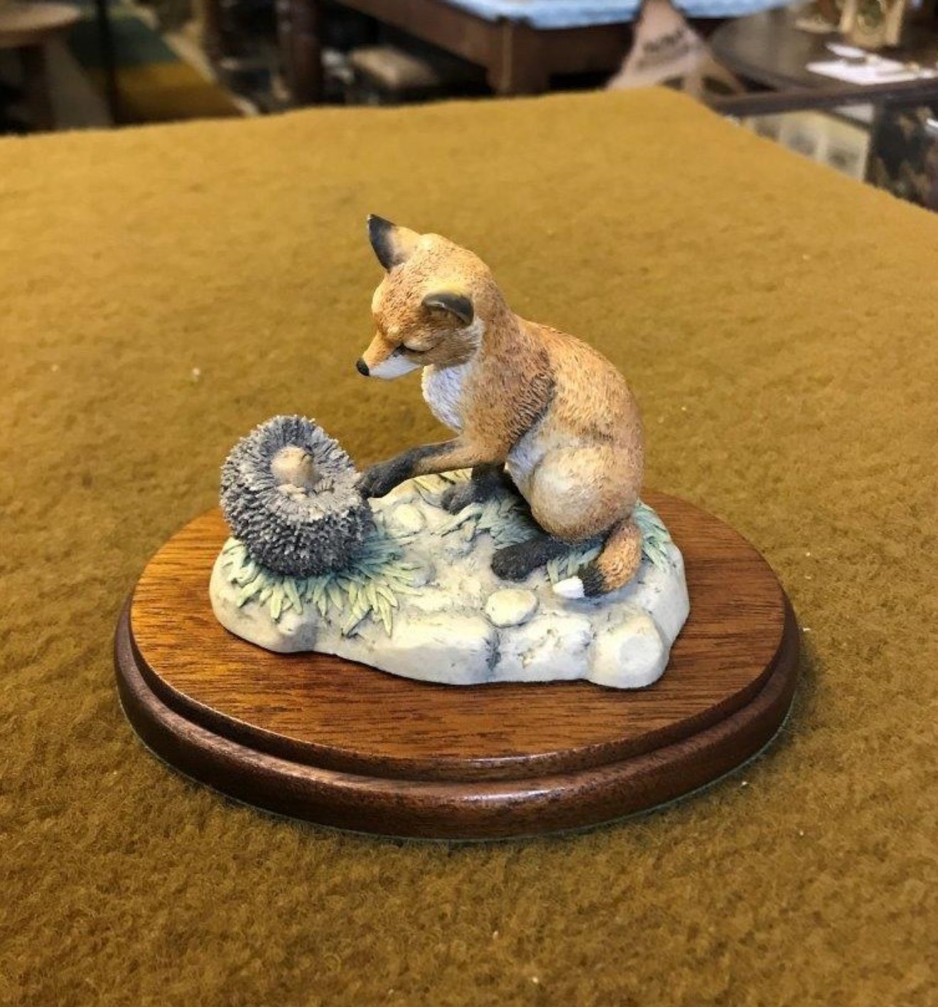 Vintage Border Fine Arts Fox Cub & Hedgehog Figurine