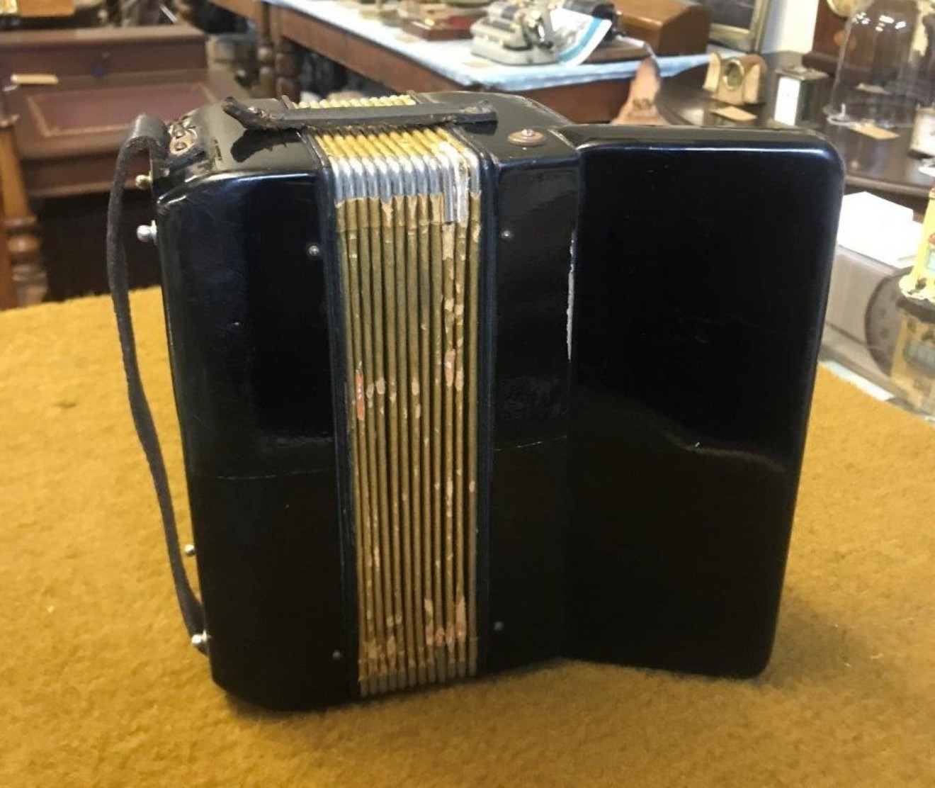 Vintage Honer Mignon Mini Accordion c/w Leather Carry Case