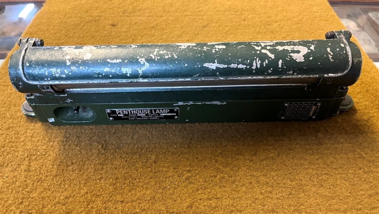 Vintage Military Armoured Vehicle Map Reading Lamp Complete with Shade mi