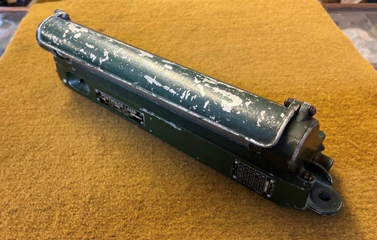 Vintage Military Armoured Vehicle Map Reading Lamp Complete with Shade mi