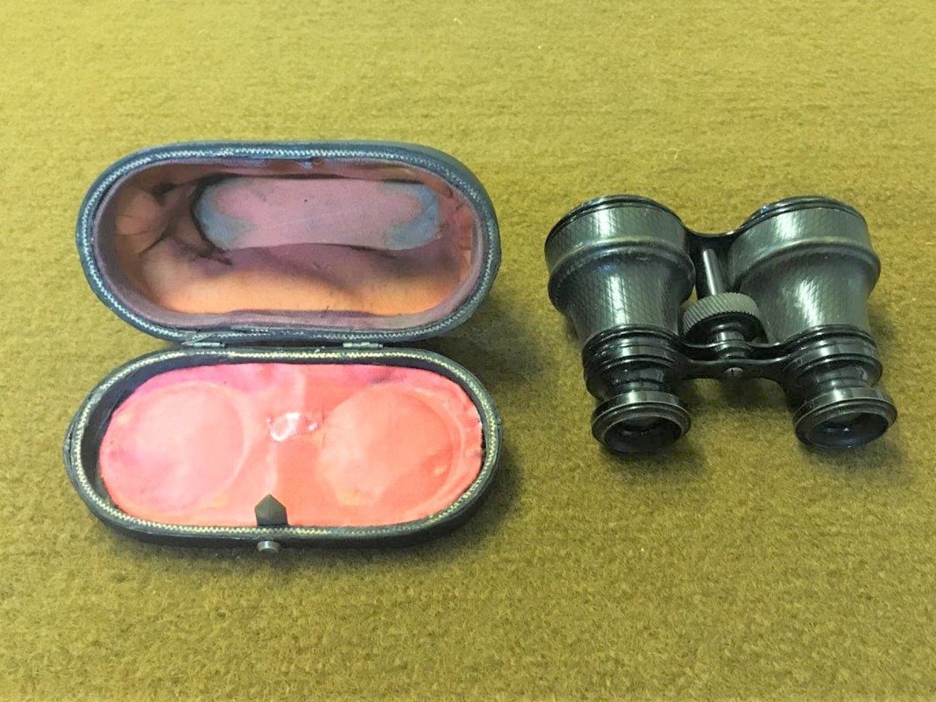 French Binoculars Verres 8