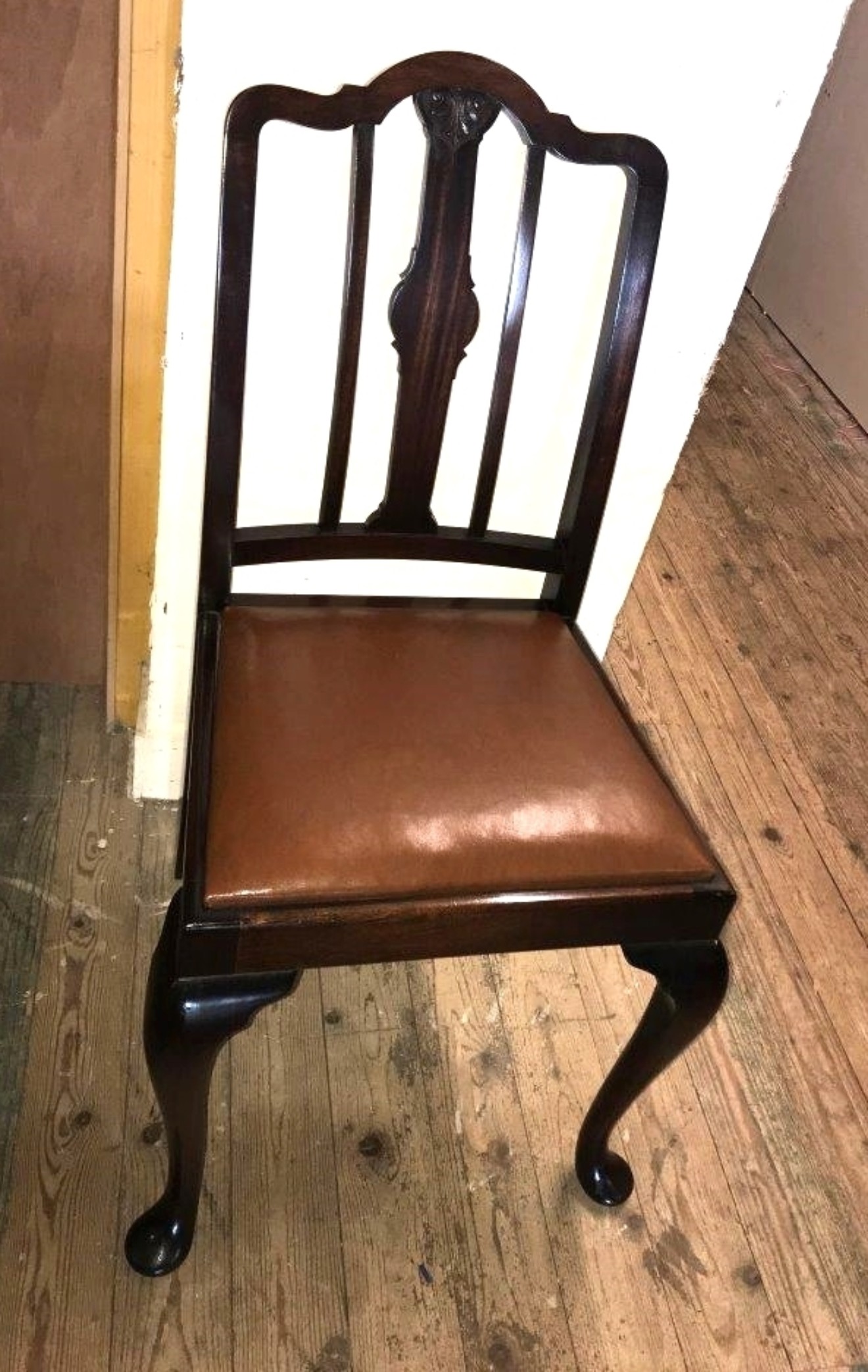 Vintage Queen Anne Style Mahogany Dining Table Set