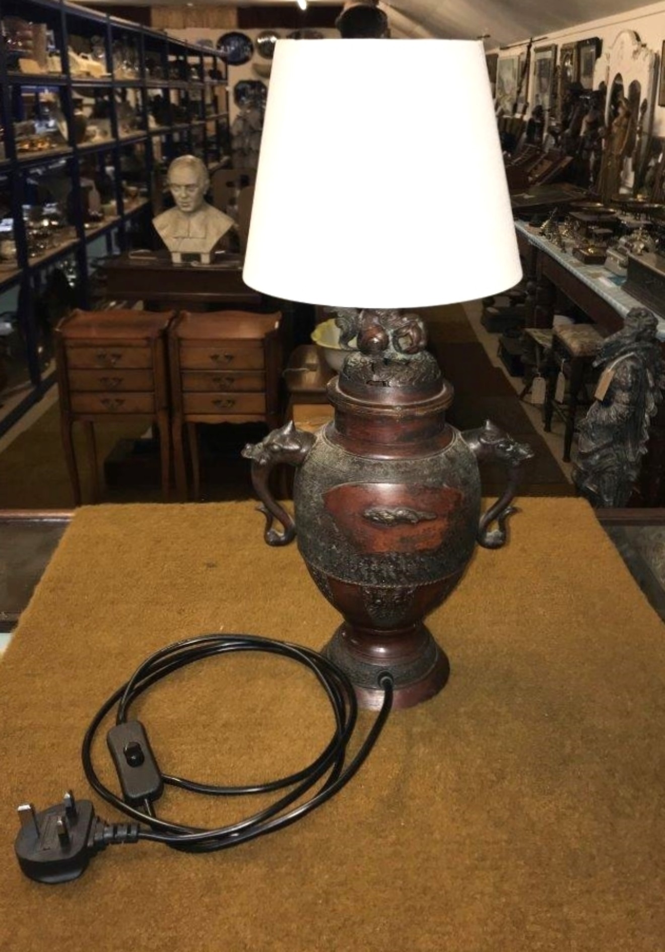 Vintage Brass / Bronzed Oriental Urn Table Lamp