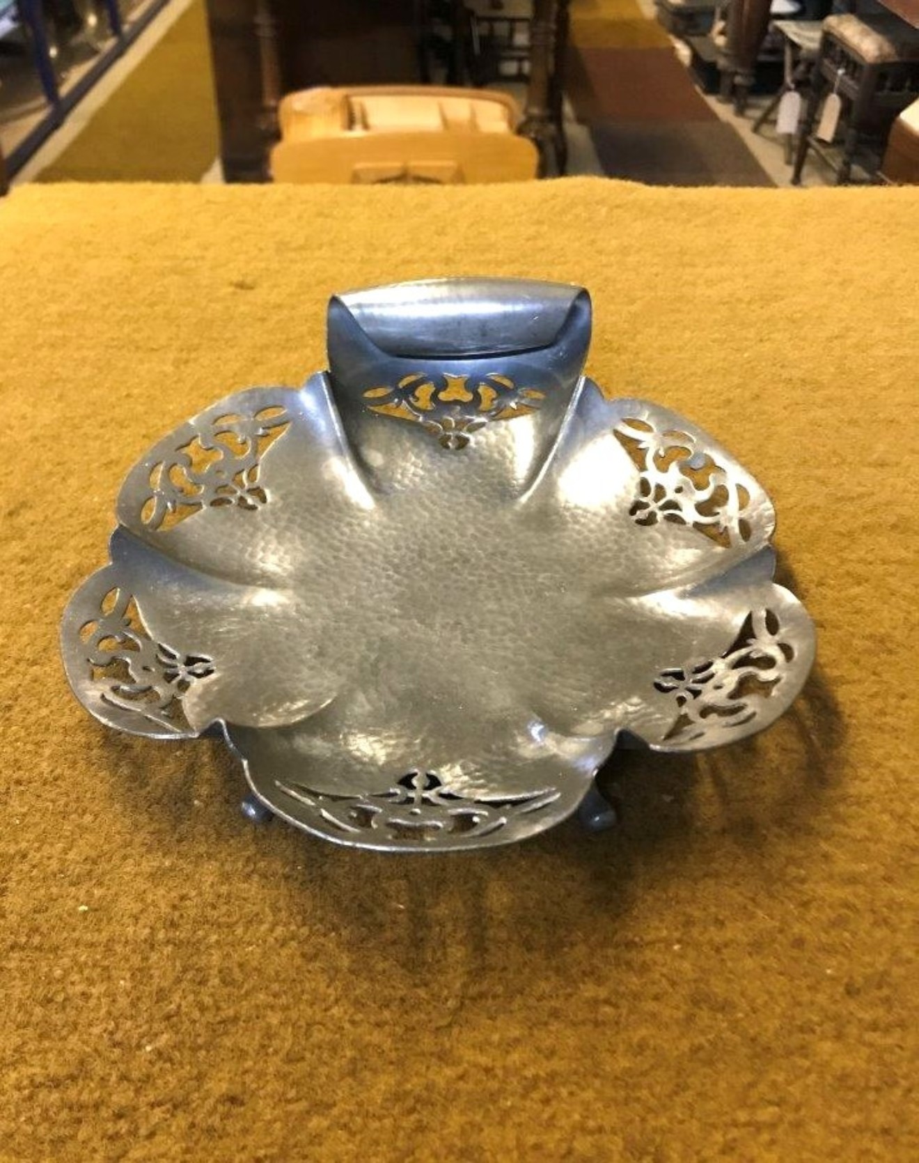 Vintage Arts & Crafts Pewter Fruit Dish