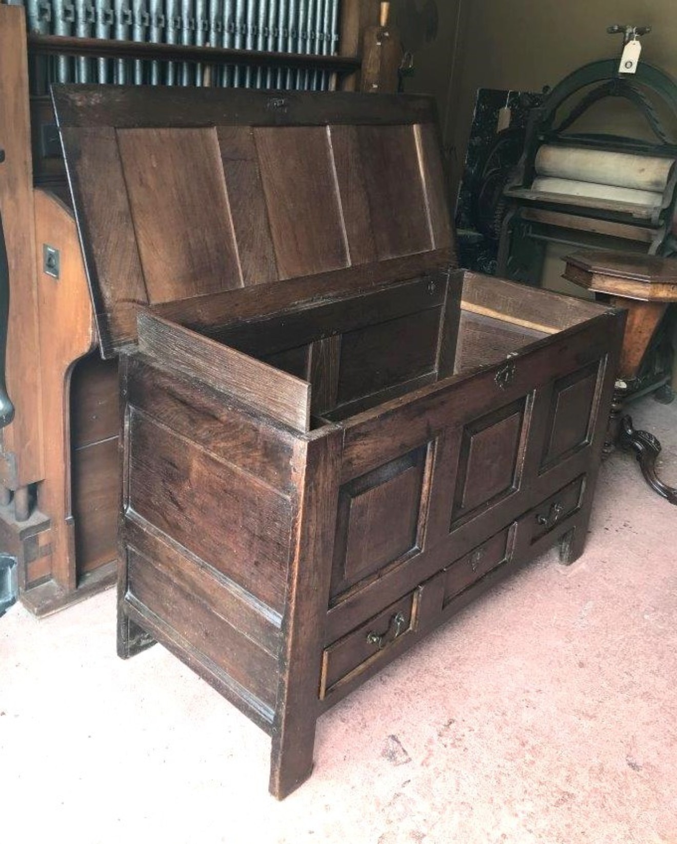 Georgian Oak Mule Chest / Coffer