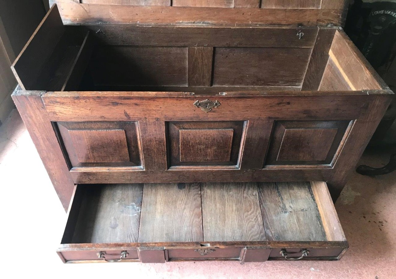 Georgian Oak Mule Chest / Coffer