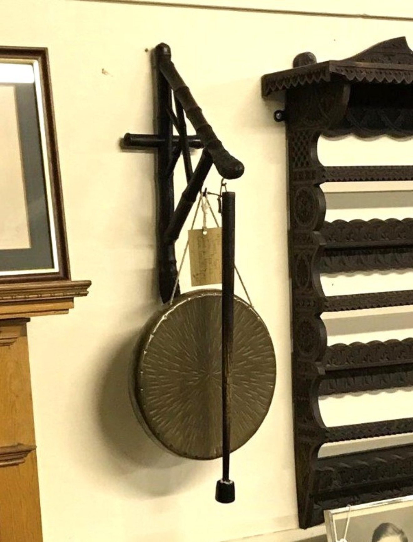 Vintage Wall Mounted Dinner Gong