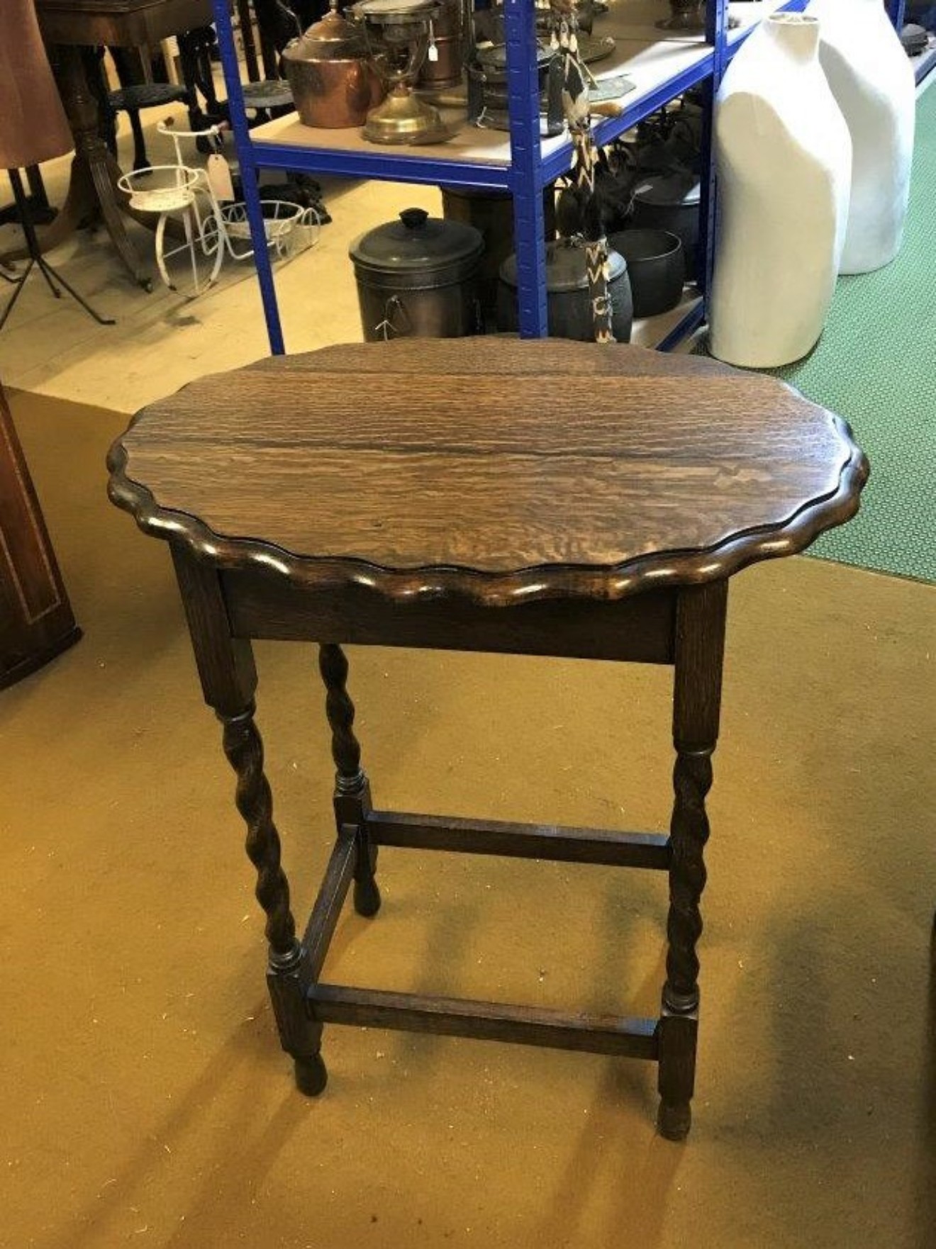 Dark Oak Oval Scalloped Edge Side Table