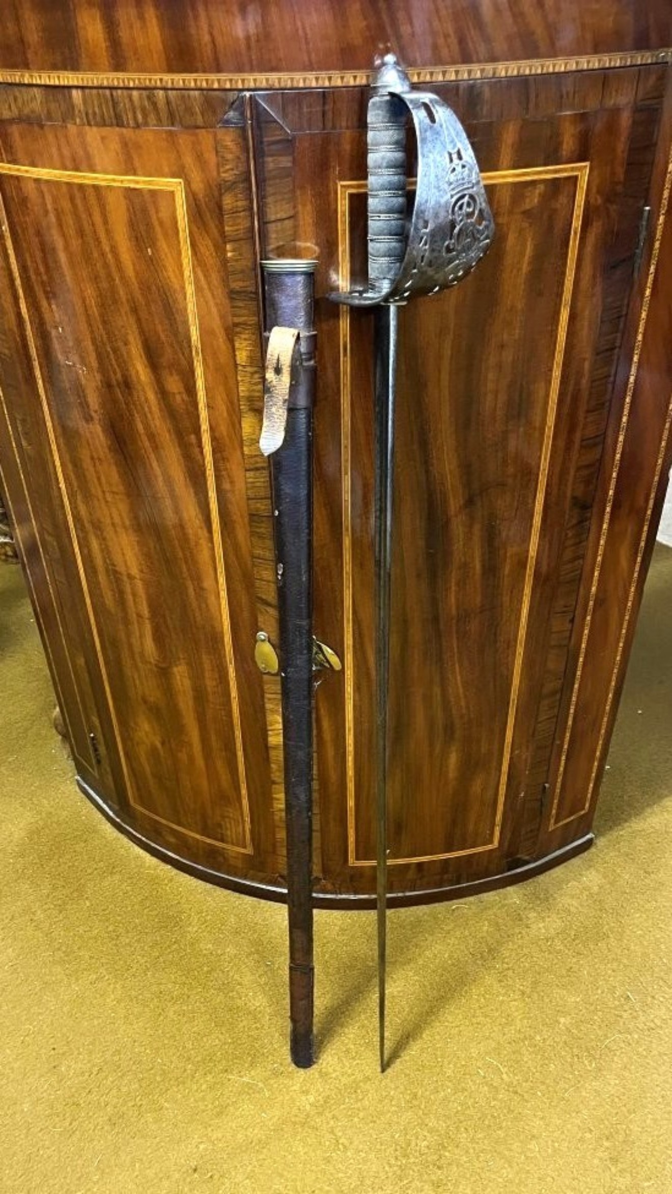 WW1 Edward VII 1897 Pattern Infantry Officers Sword with Leather Scabbard