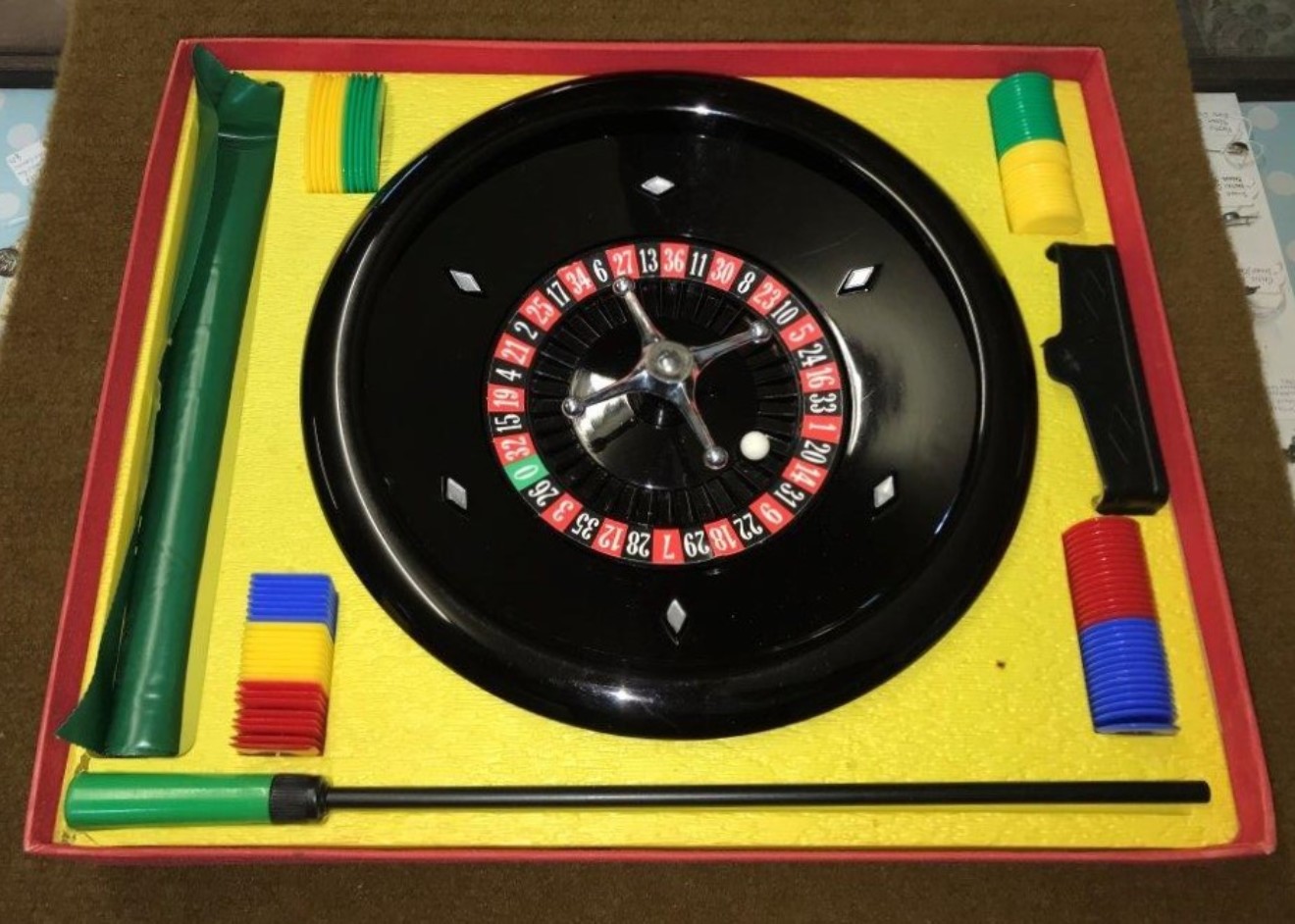 Vintage Roulette Casino Gaming Set