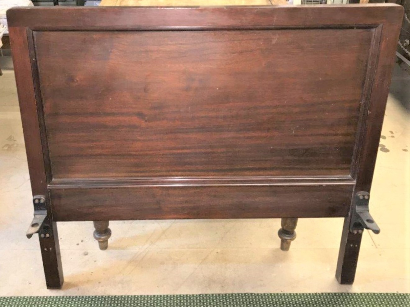 Mahogany Three Quarter Size Bed Ends