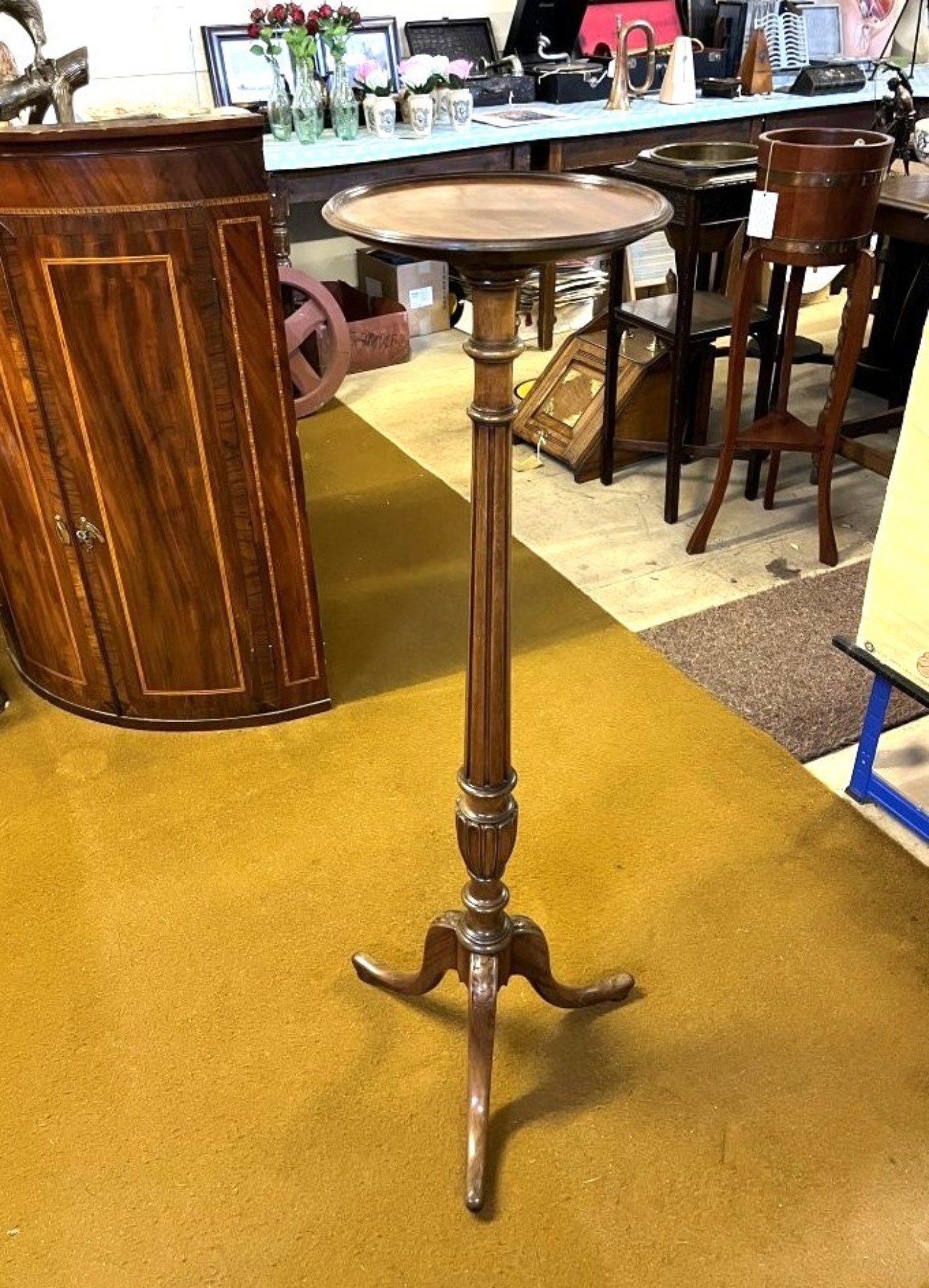 Vintage Mahogany Torchiere / Jardiniere Stand