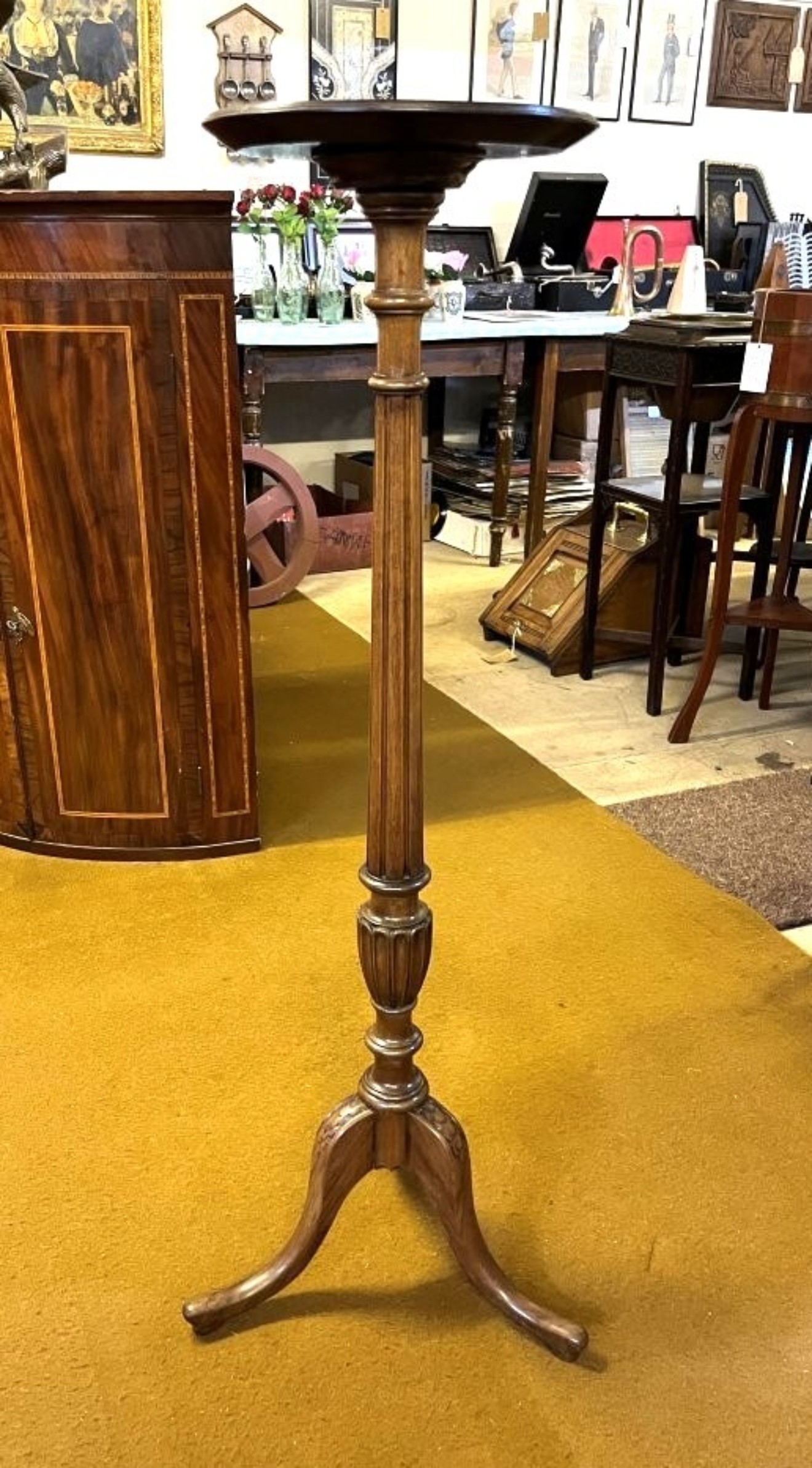 Vintage Mahogany Torchiere / Jardiniere Stand