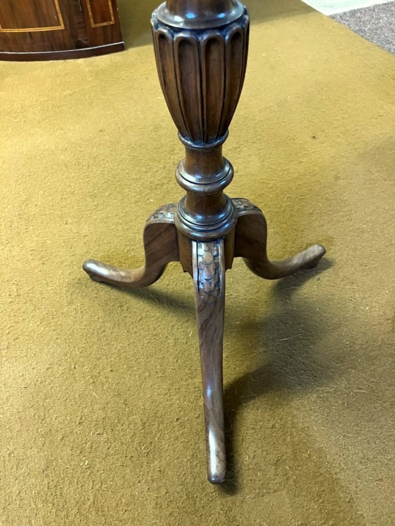 Vintage Mahogany Torchiere / Jardiniere Stand