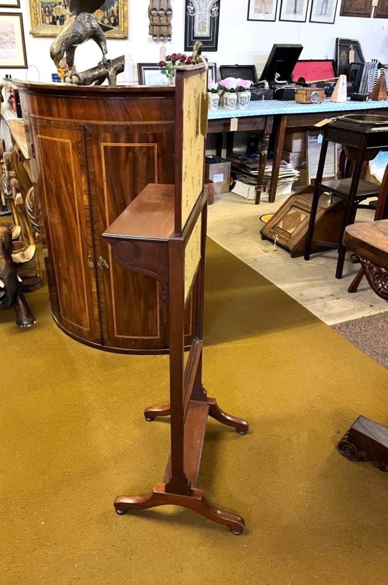 Antique Mahogany Adjustable Fire Screen