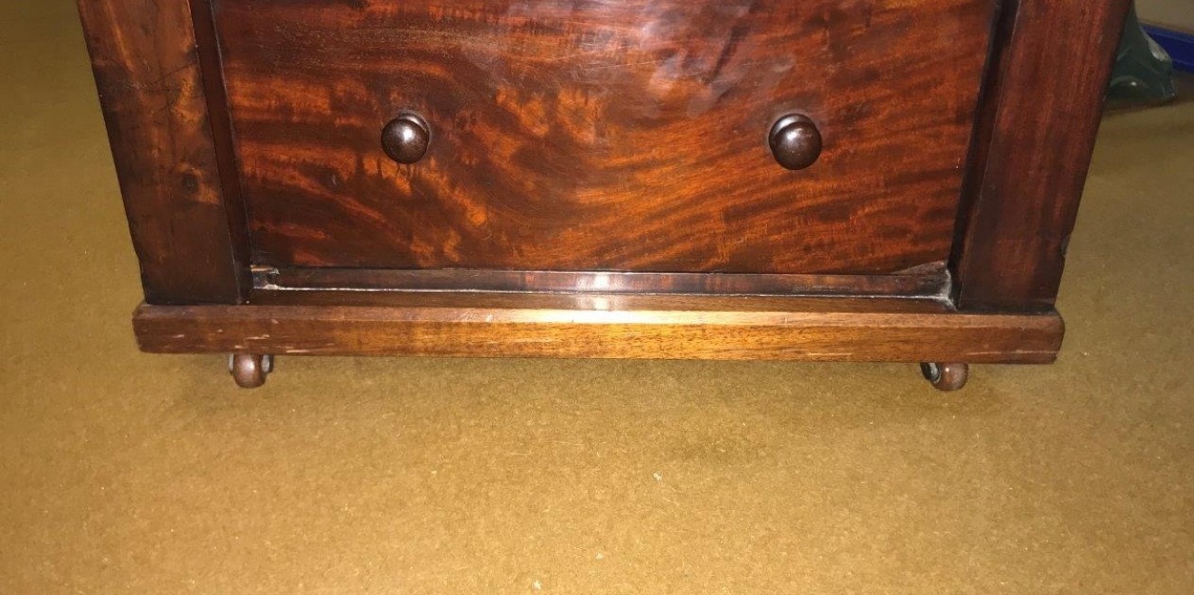 Victorian Mahogany Wellington Chest of Drawers