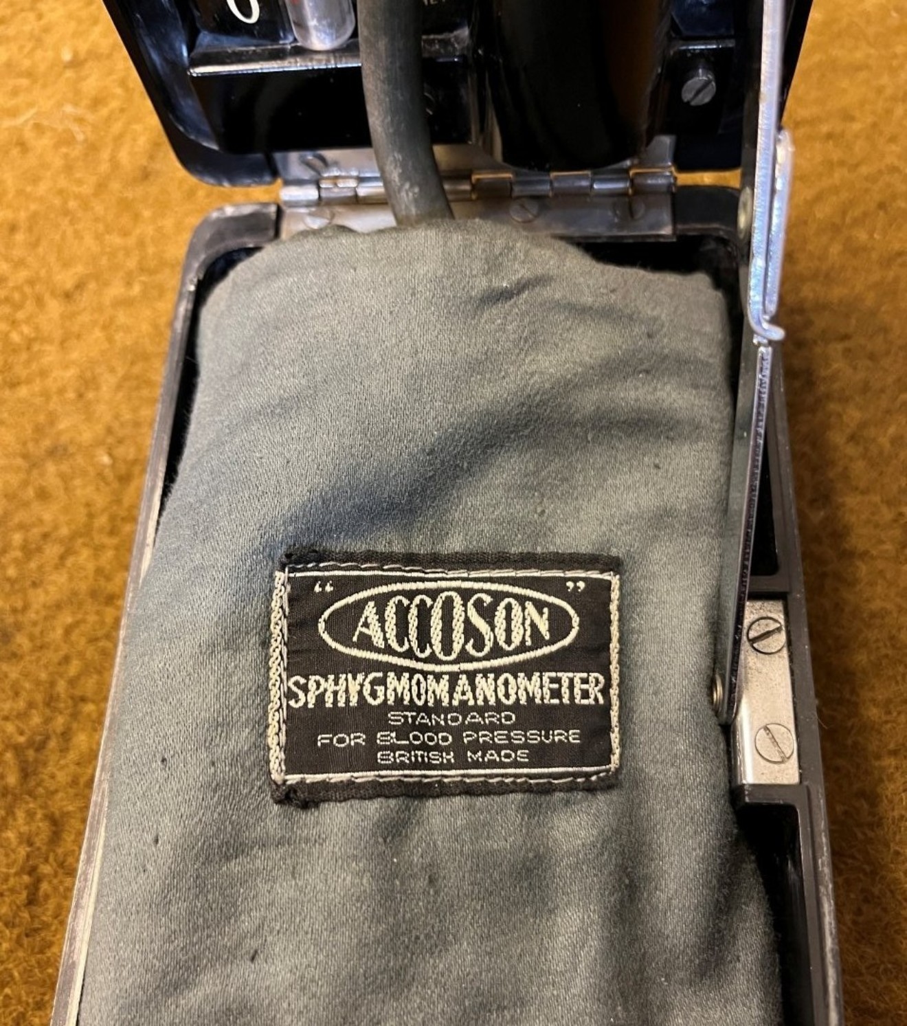Vintage Accoson Sphygmomanometer Blood Pressure Gauge