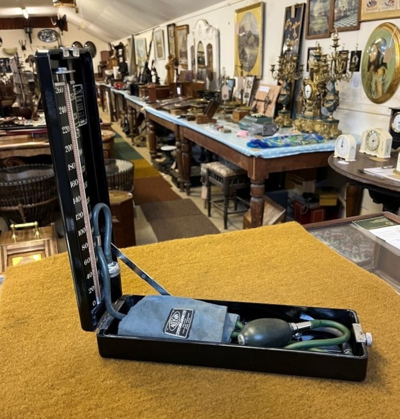 Vintage Accoson Sphygmomanometer Blood Pressure Gauge