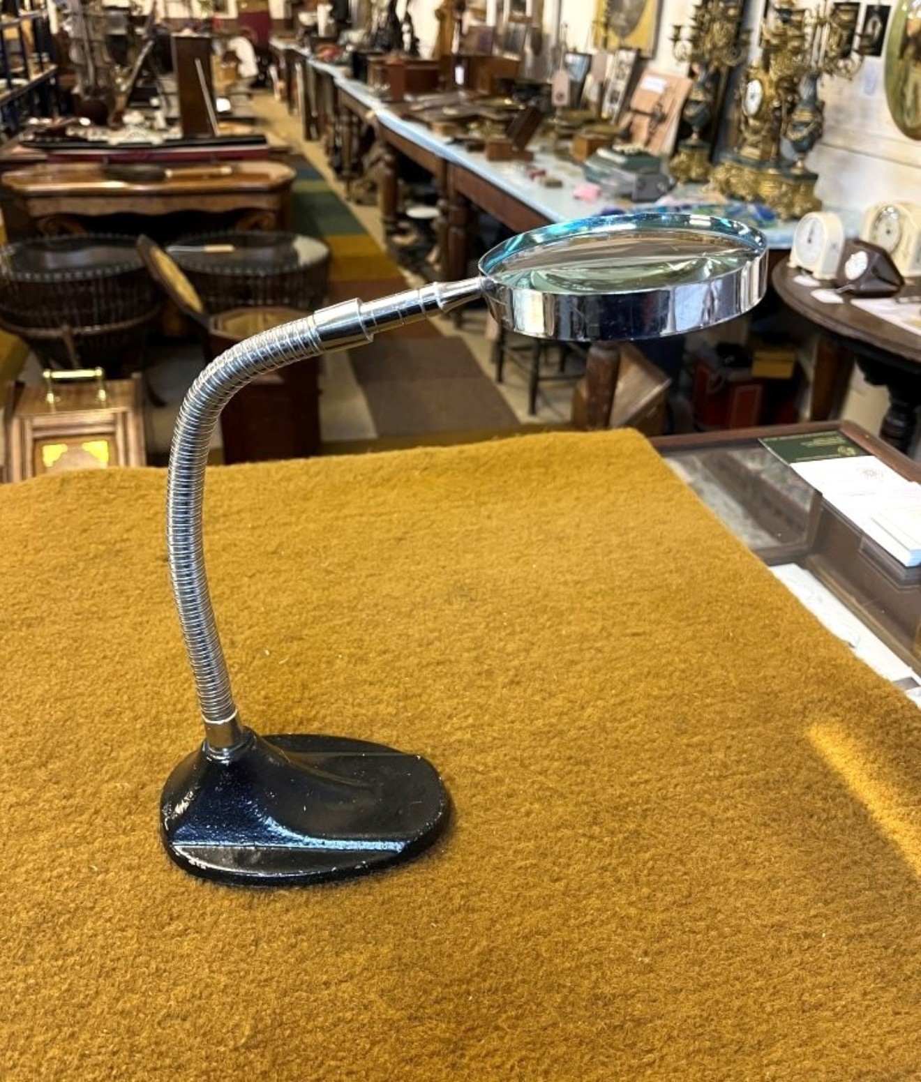 Vintage Desk Top Magnifying Glass