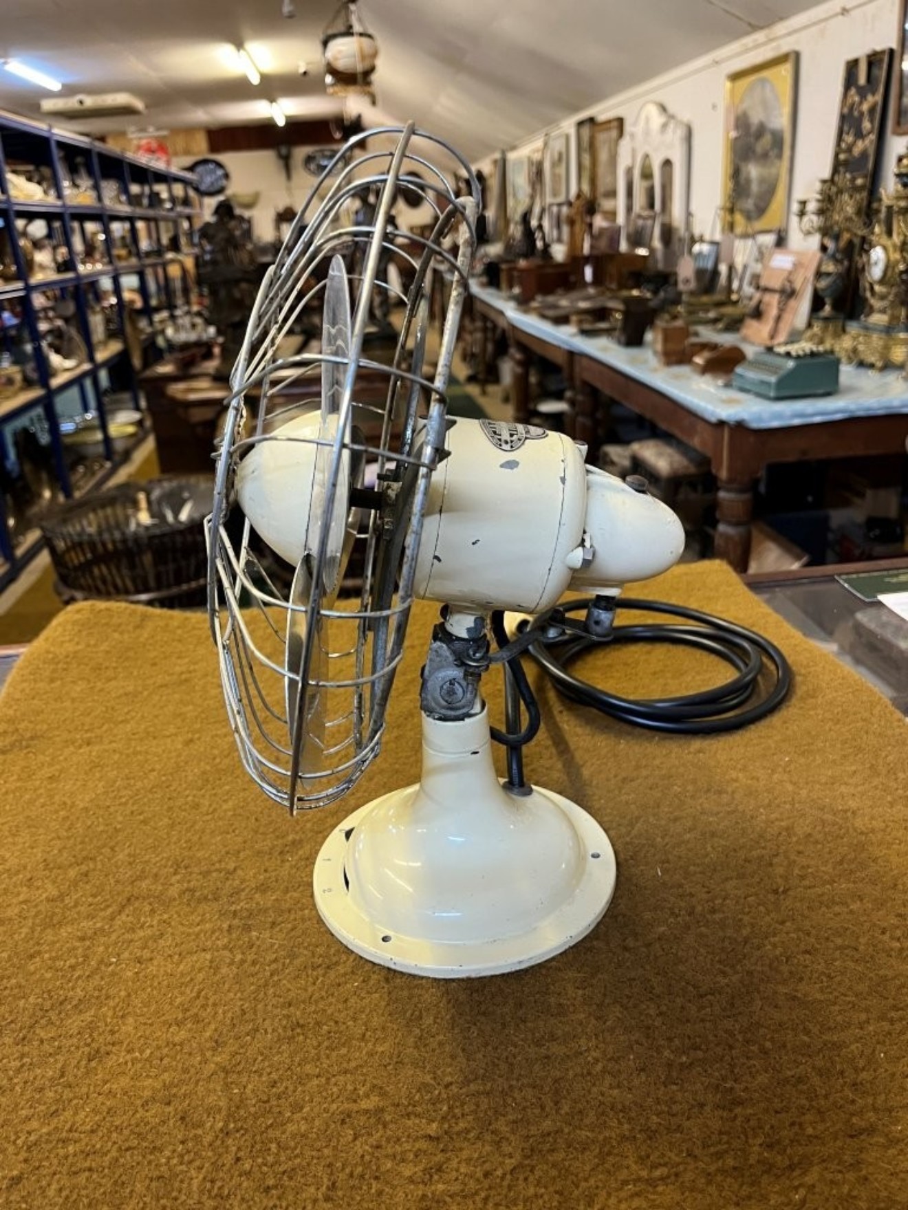 Vintage LIMIT 10" Oscillating Fan