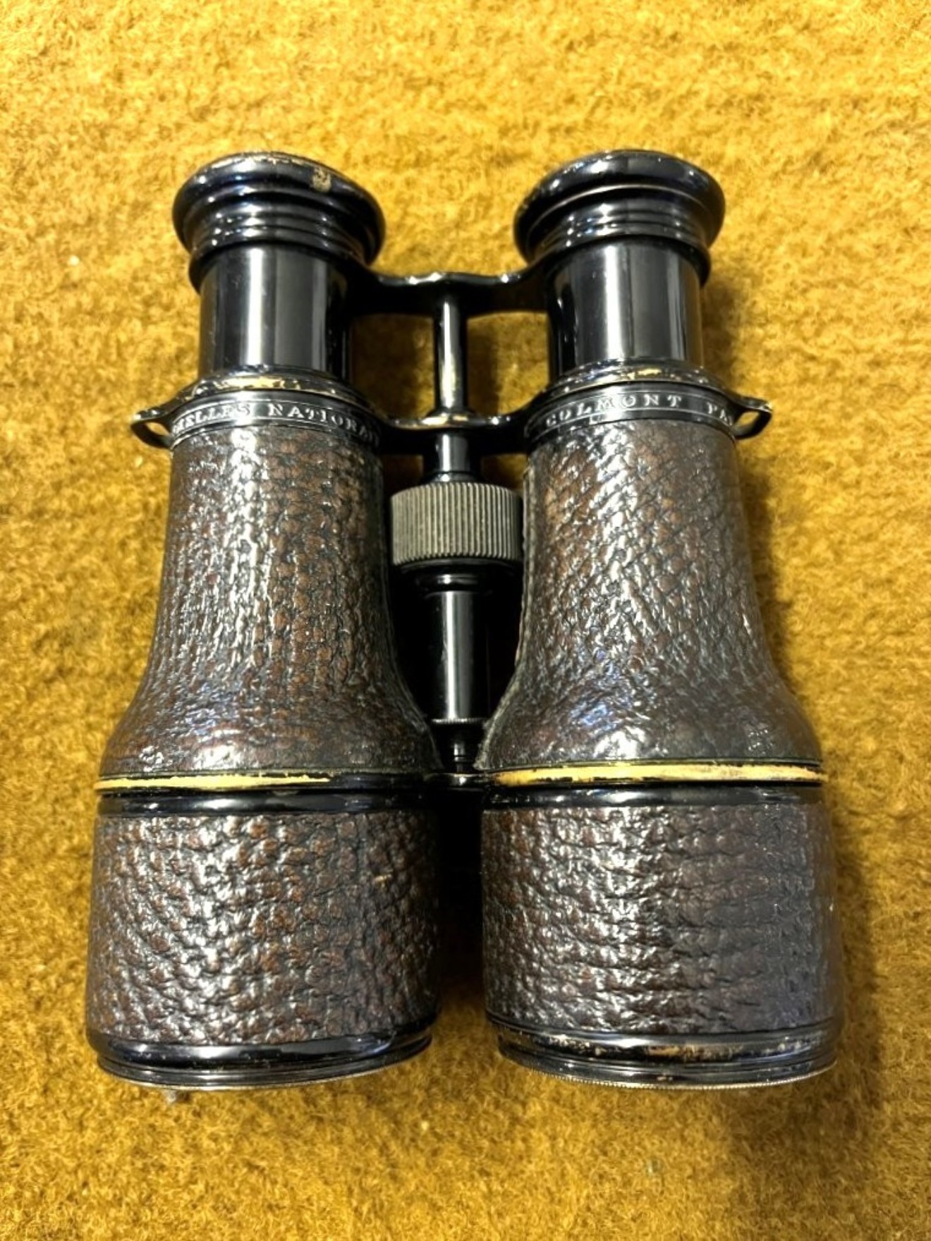 WW1 Military Binoculars by Colmont Paris in Leather Case Stamped 19 HLI for 19th Volunteer Battalion Highland Light Infantry