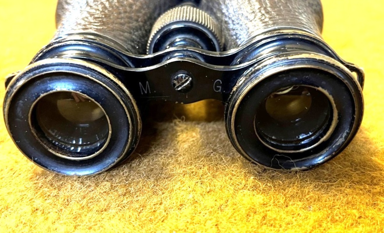 WW1 Military Binoculars by Colmont Paris in Leather Case Stamped 19 HLI for 19th Volunteer Battalion Highland Light Infantry