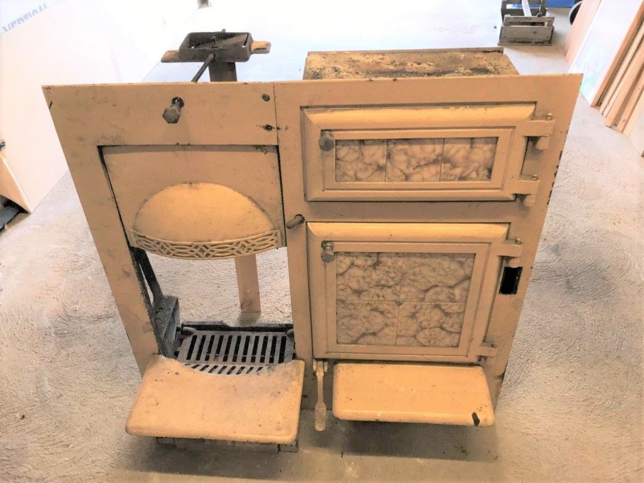 Edwardian Fireplace / Cooking Range