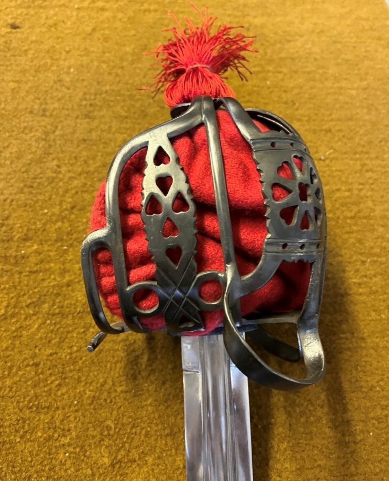 Replica Scottish 1828 Pattern Basket Hilt Broadsword and Scabbard