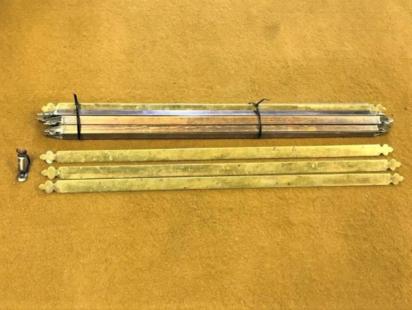 Vintage Brass Stair Rods "Pellets Trefoil"