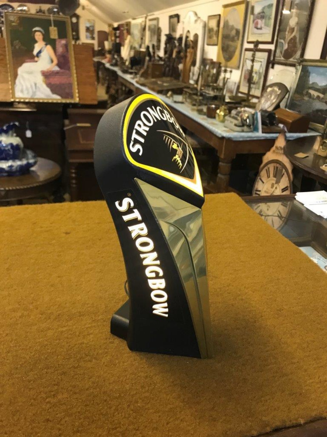 Illuminated Strongbow Cider Font Complete with 12V Power Supply