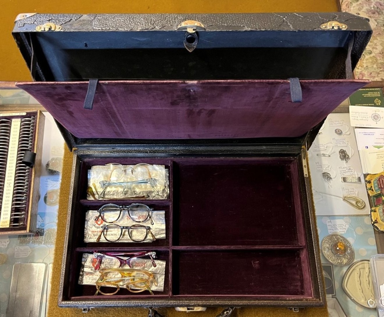 Antique Opticians Travelling Eye Testing Kit Complete with Trial Lenses and Adjustable Frame